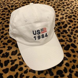 BRANDY MELVILLE Classic USA Flag White Hat